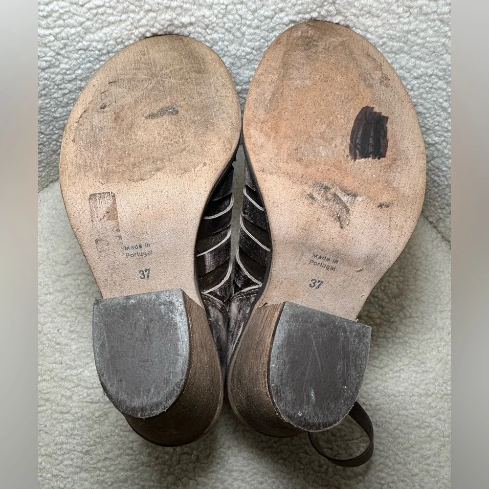 Free People size 37